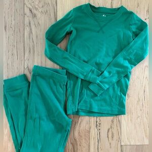 Primary 6-7 Green Pajama Set Organic Cotton EUC